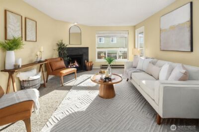 9416 1st Avenue NE #312, Seattle, WA 98115 - Photo 3