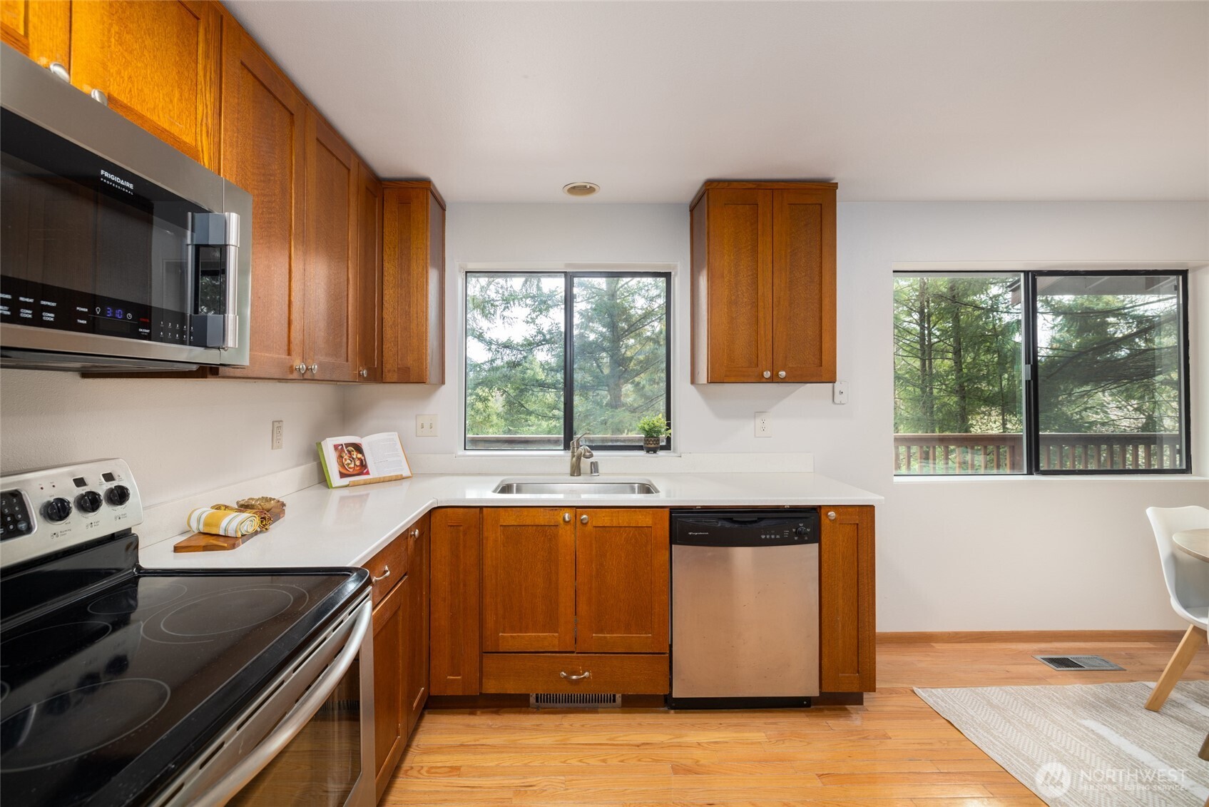 629 Shushwap Lane , La Conner, WA 98257