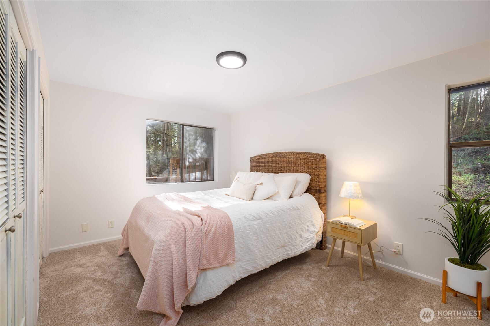 629 Shushwap Lane , La Conner, WA 98257