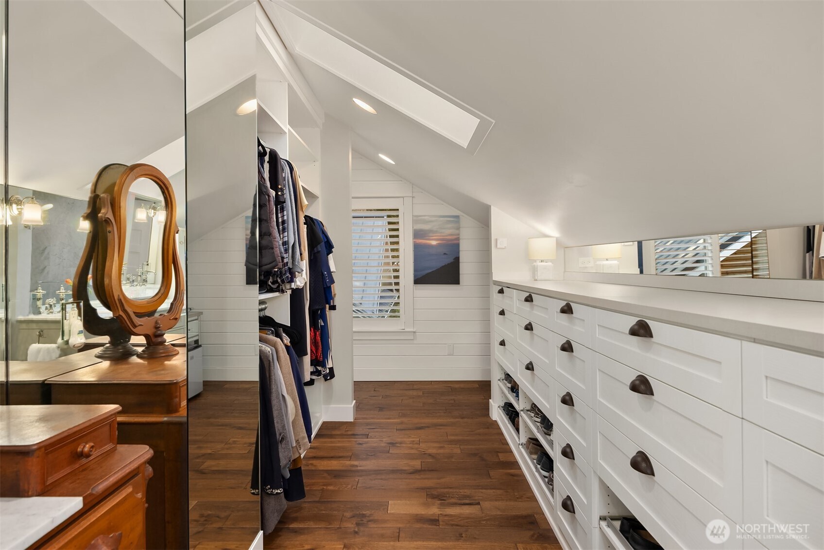 5057 NE Hazelnut Way , Kingston, WA 98346