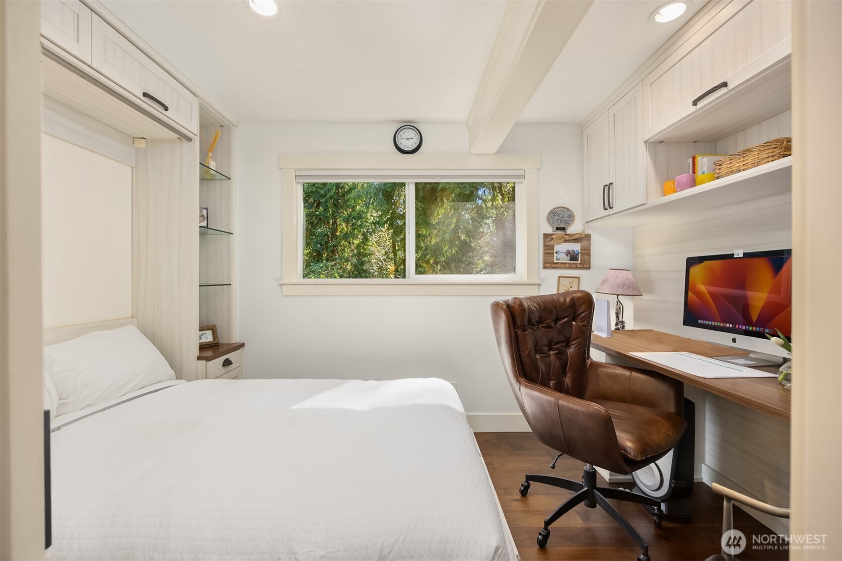 5057 NE Hazelnut Way , Kingston, WA 98346