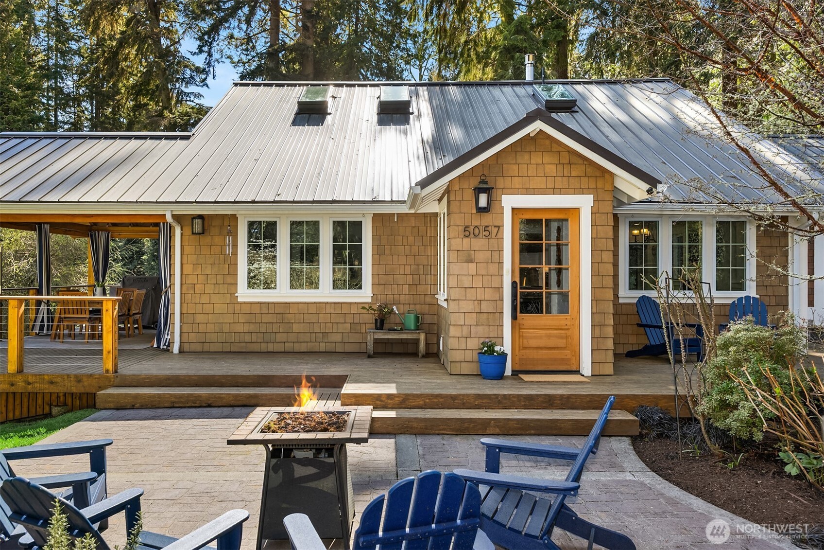 5057 NE Hazelnut Way , Kingston, WA 98346