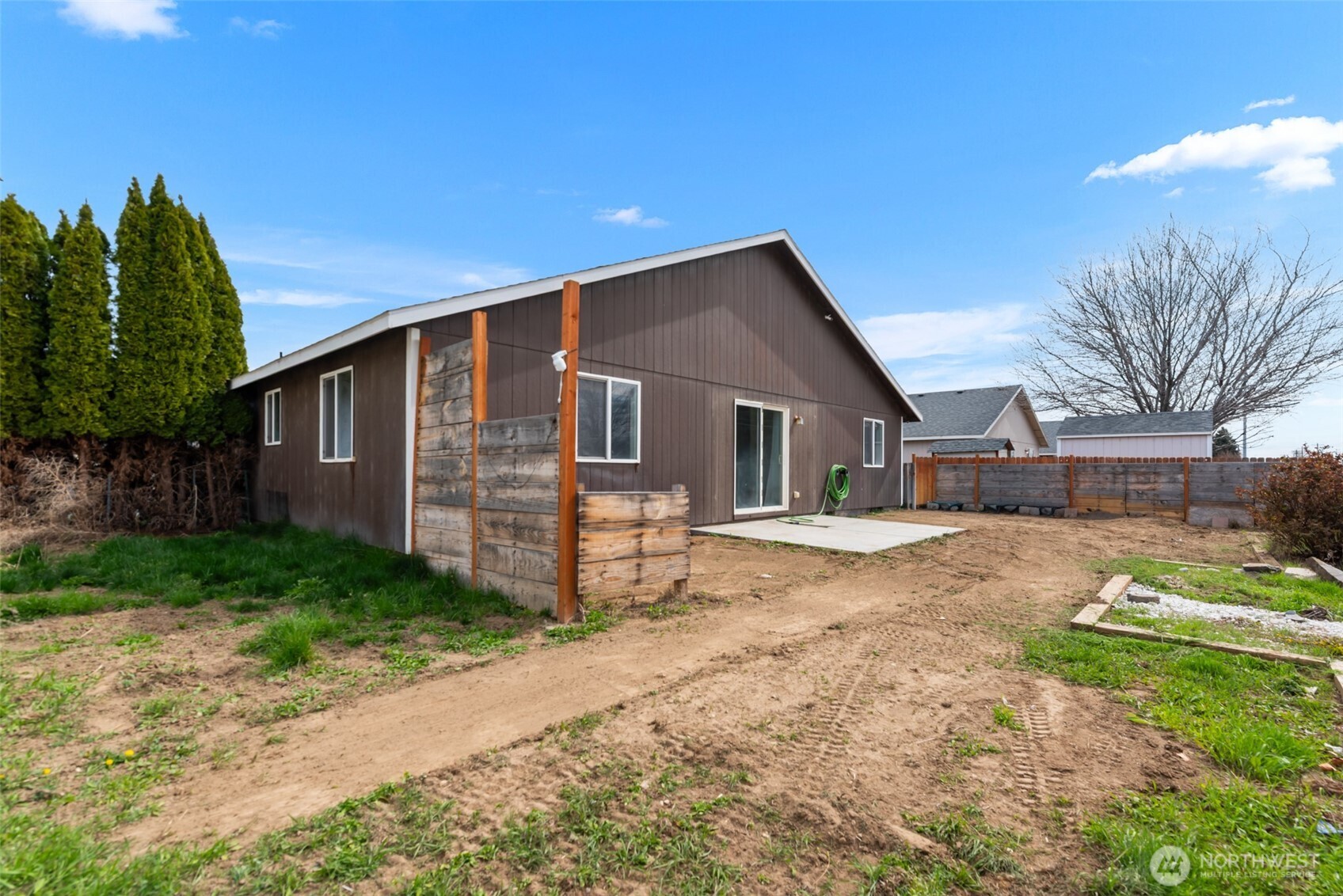 715 NE Hilltop Avenue , Quincy, WA 98848