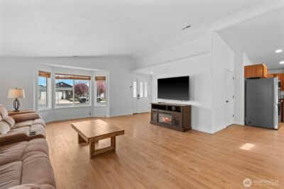 715 NE Hilltop Avenue , Quincy, WA 98848 - Photo 4