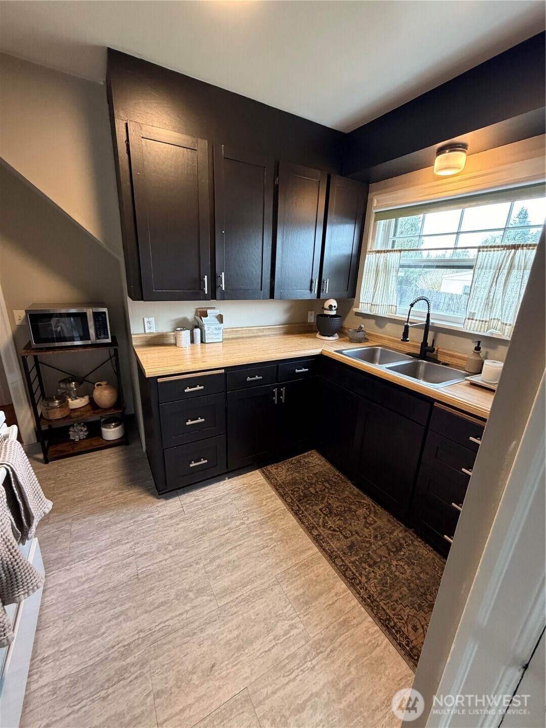 181 Beacon Hill Drive , Longview, WA 98632