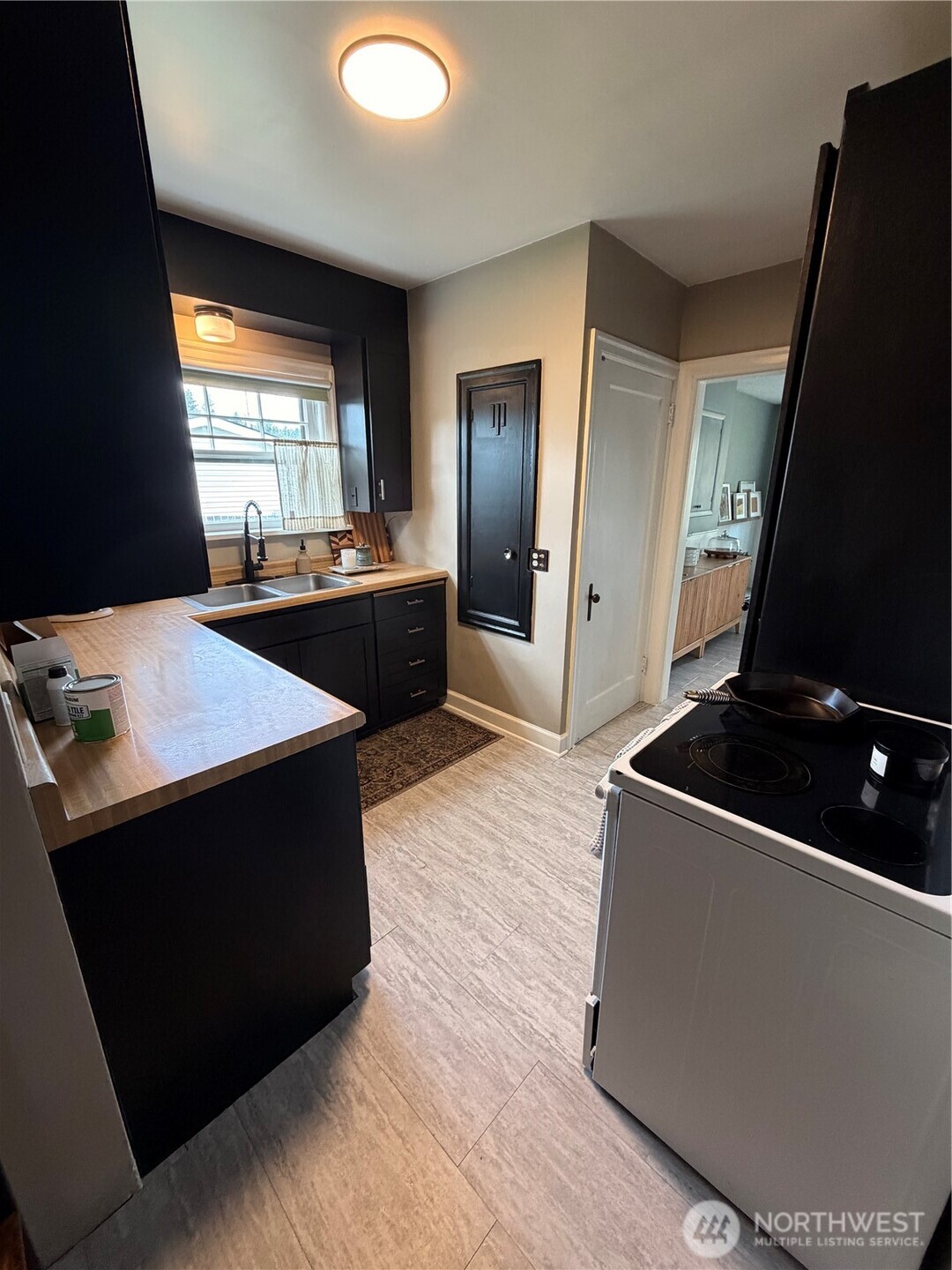 181 Beacon Hill Drive , Longview, WA 98632