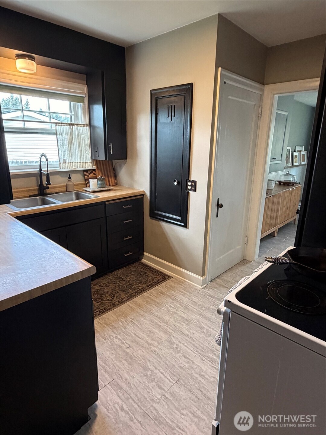 181 Beacon Hill Drive , Longview, WA 98632