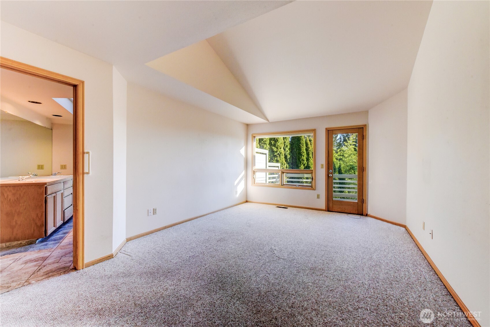 15728 NE 61st Ct , Redmond, WA 98052