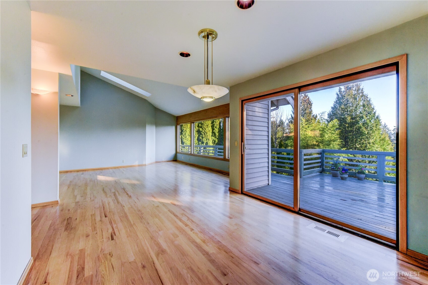 15728 NE 61st Ct , Redmond, WA 98052