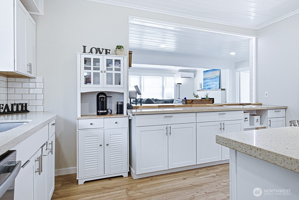 6220 Parker Road E, Sumner, WA 98390