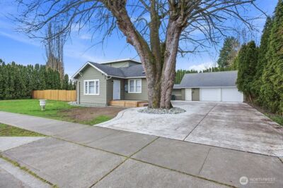 6220 Parker Road E, Sumner, WA 98390 - Photo 1