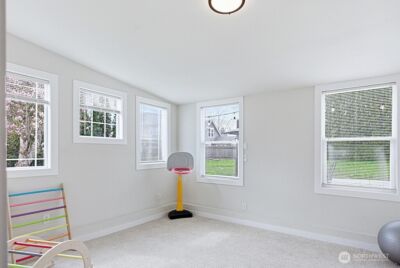 6220 Parker Road E, Sumner, WA 98390 - Photo 9