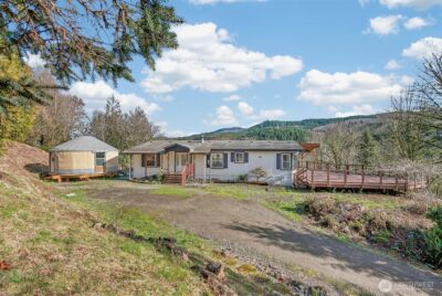 6396 Kalama River Road , Kalama, WA 98625