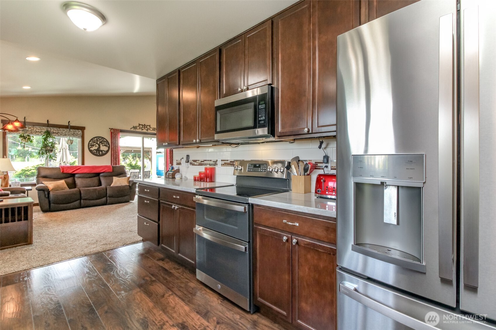 2910 201st Street Ct E, Spanaway, WA 98387-6782