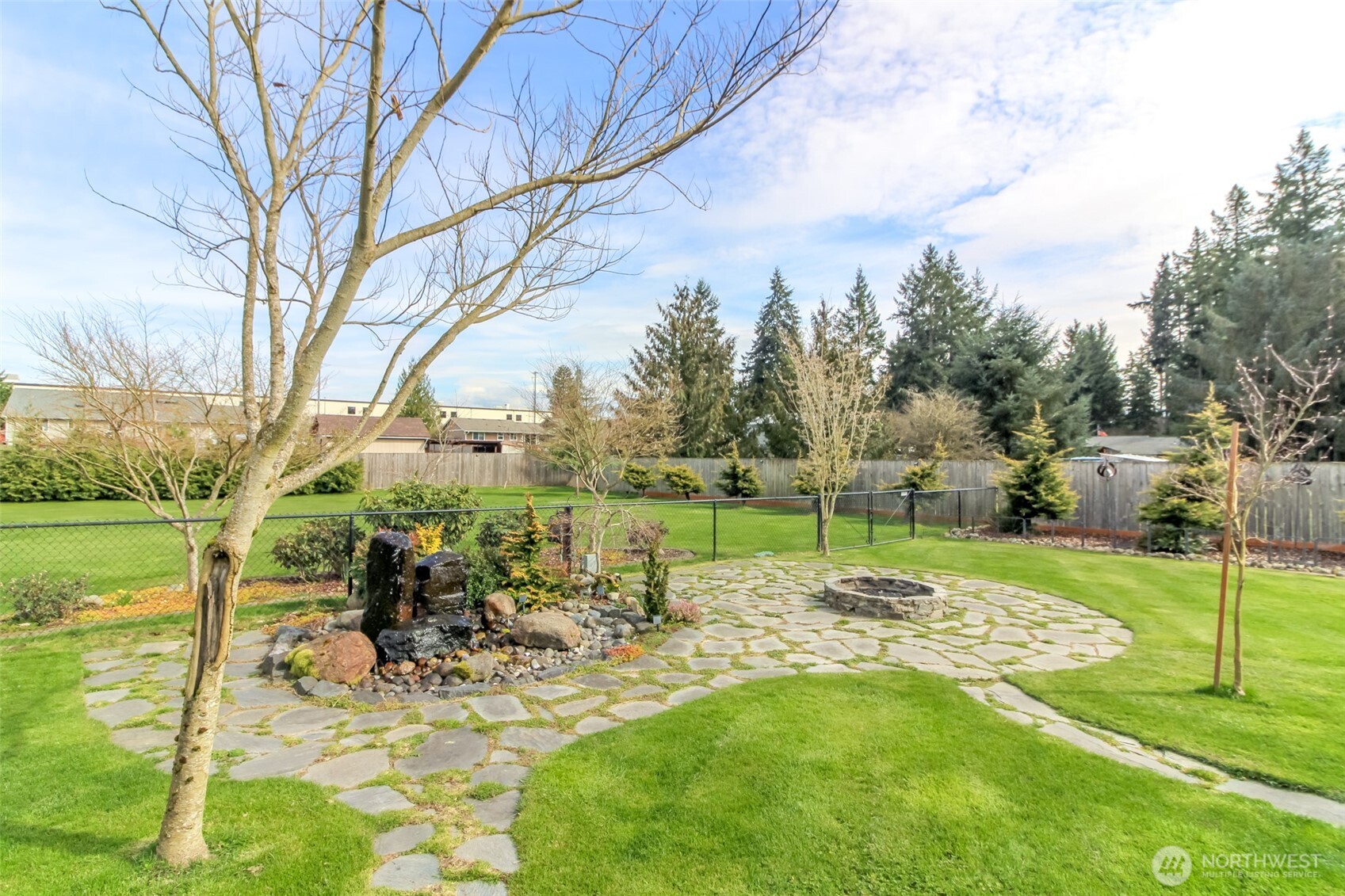 2910 201st Street Ct E, Spanaway, WA 98387-6782