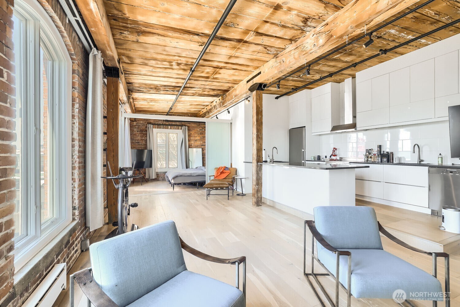 1507 Western #602, Seattle, WA 98101