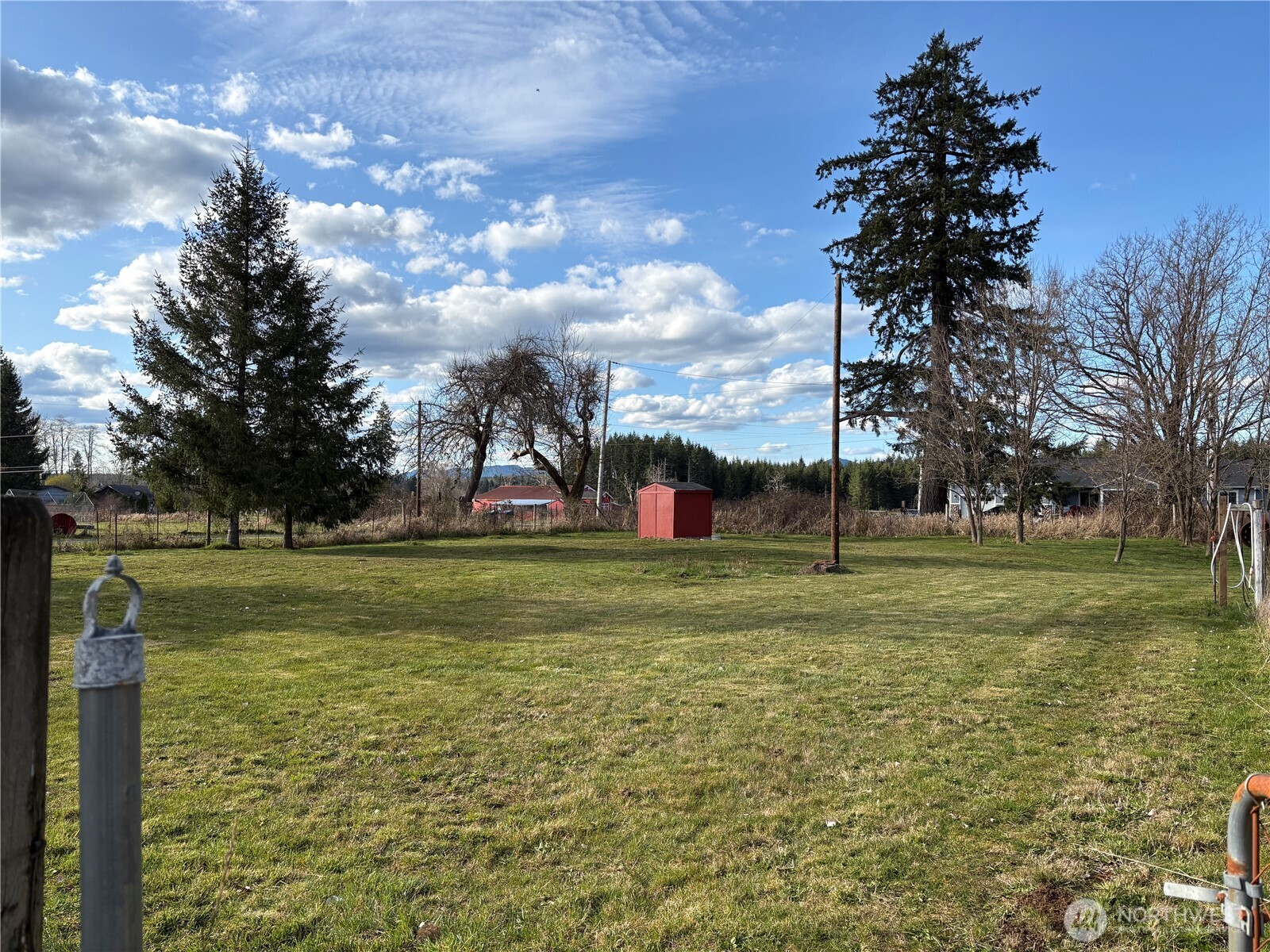 71 W Doggone Lane , Elma, WA 98541