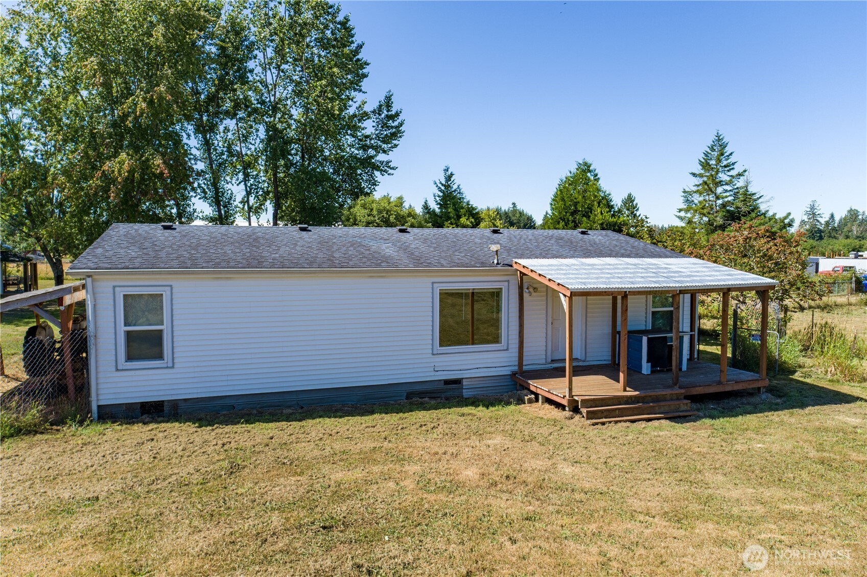 71 W Doggone Lane , Elma, WA 98541