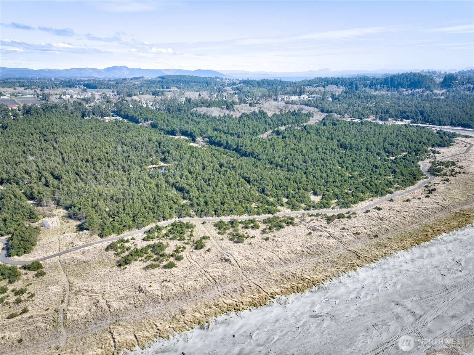 0 35th & J Lane , Ilwaco, WA 98644