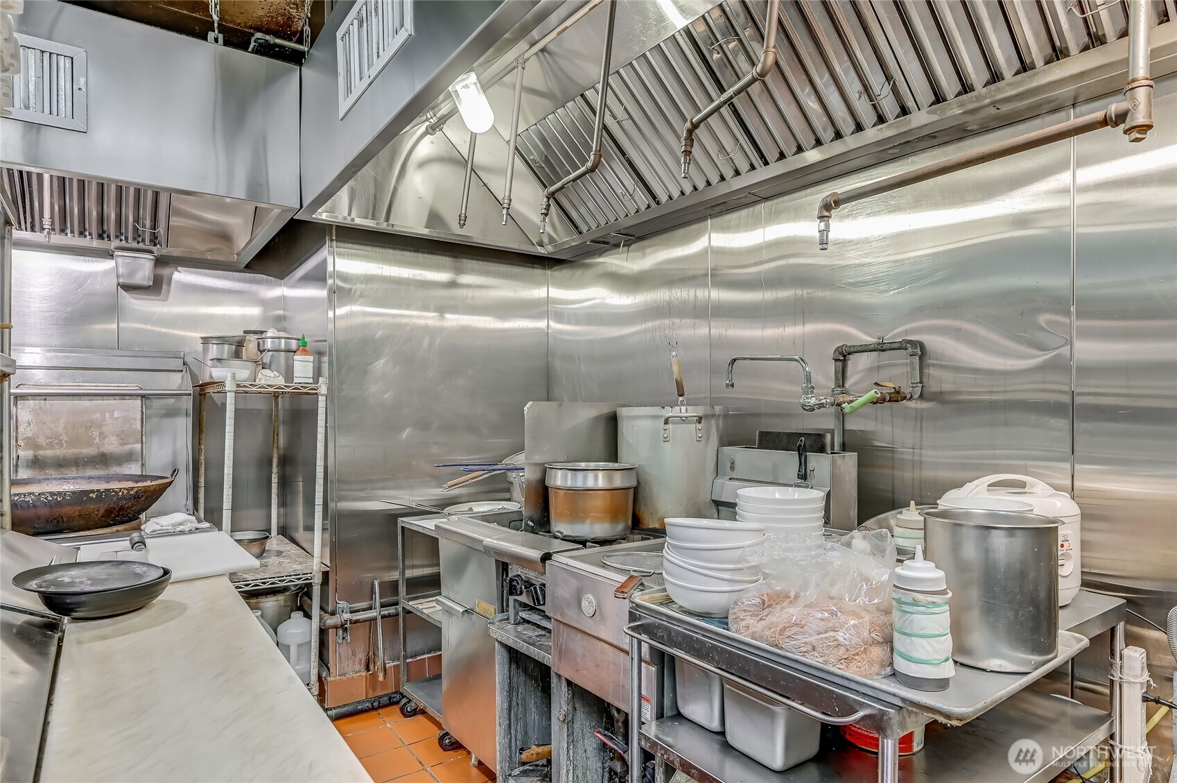 33126 BZ Undisclosed , Seattle, WA 98144