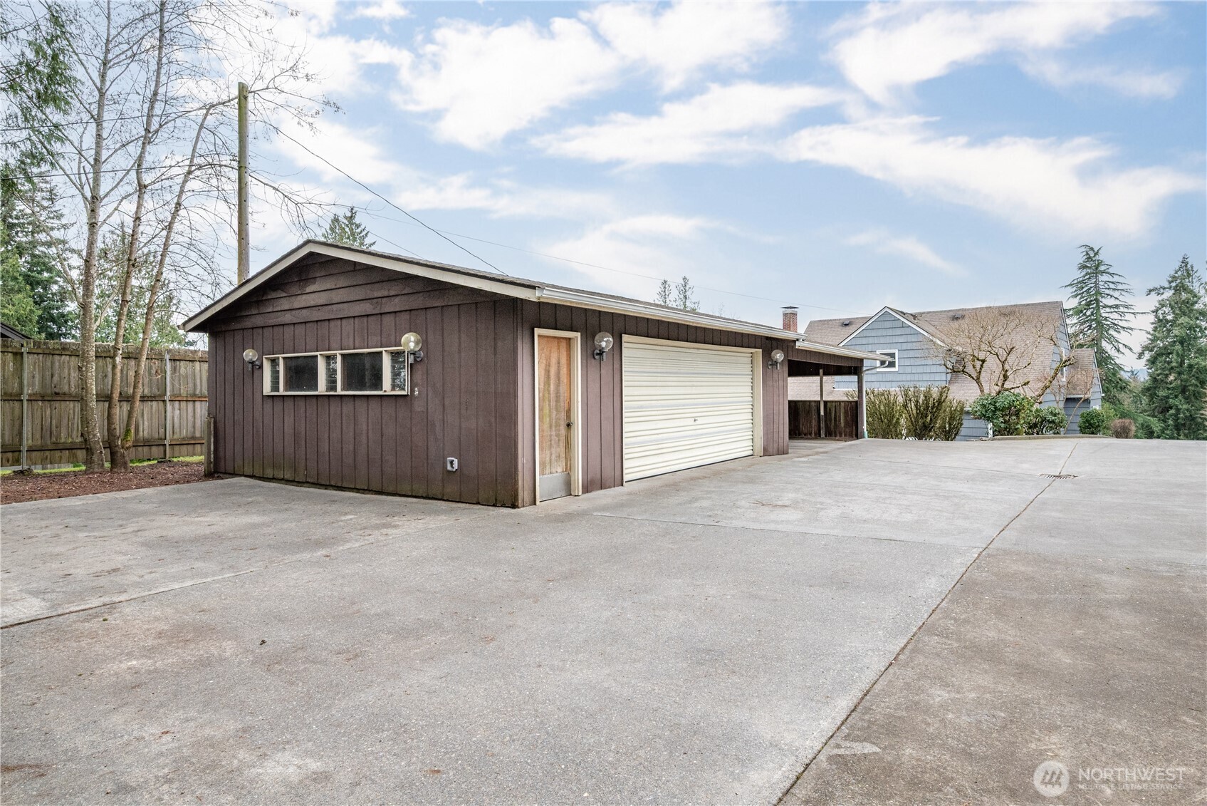 2 Country Club Drive , Longview, WA 98632