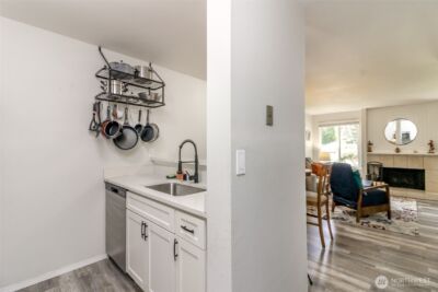 527 S 323rd Place #18B, Federal Way, WA 98003 - Photo 11