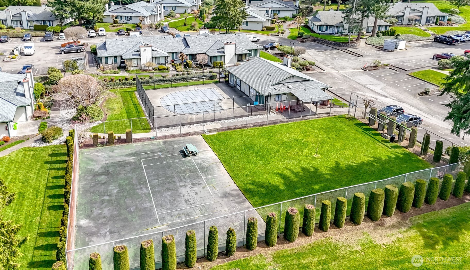 527 S 323rd Place #18B, Federal Way, WA 98003