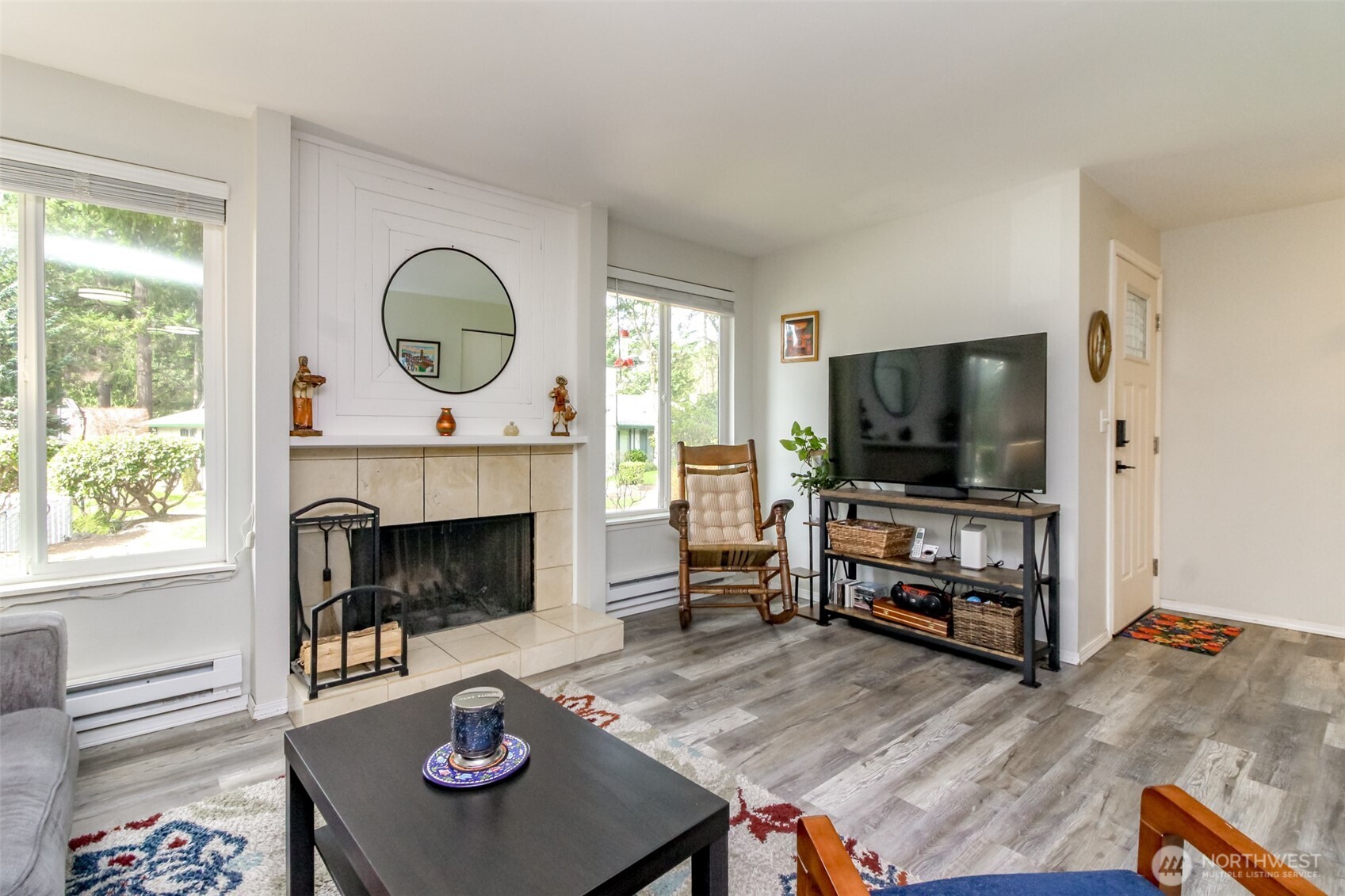 527 S 323rd Place #18B, Federal Way, WA 98003