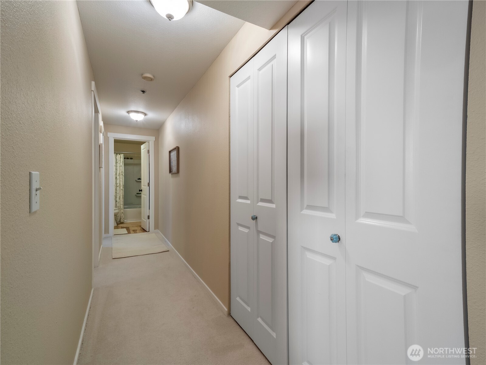 8745 Greenwood Avenue N #311, Seattle, WA 98103