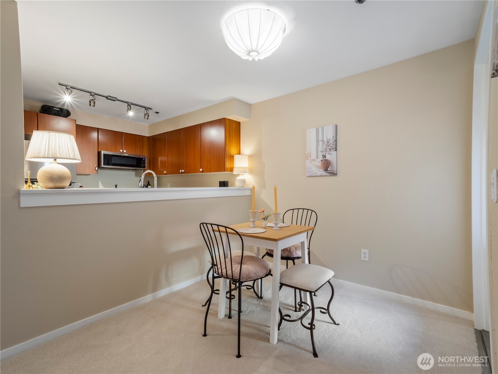 8745 Greenwood Avenue N #311, Seattle, WA 98103