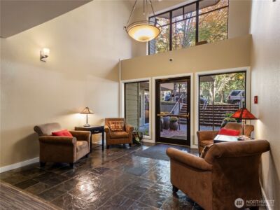 8745 Greenwood Avenue N #311, Seattle, WA 98103 - Photo 21