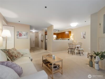 8745 Greenwood Avenue N #311, Seattle, WA 98103 - Photo 4