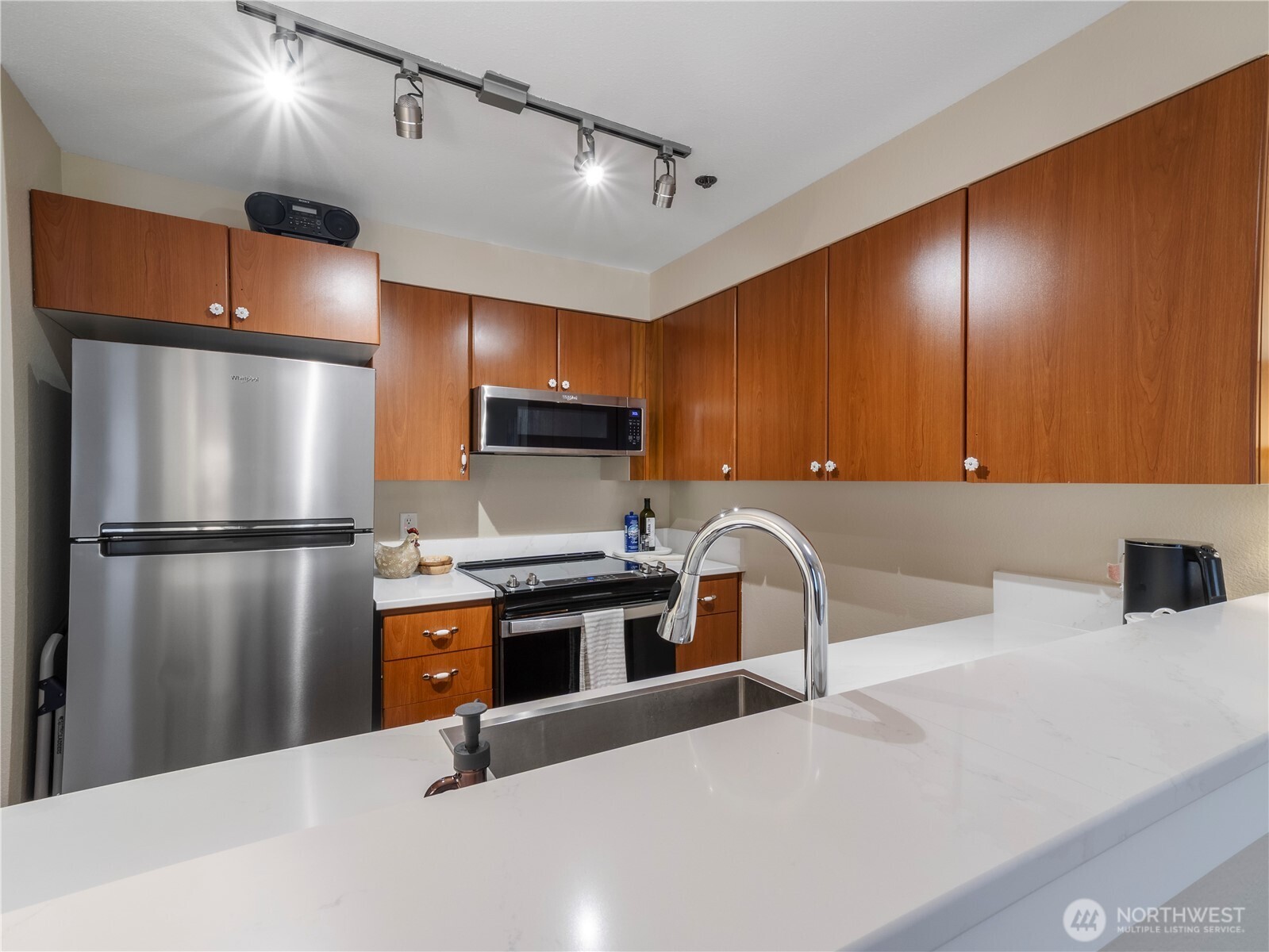 8745 Greenwood Avenue N #311, Seattle, WA 98103