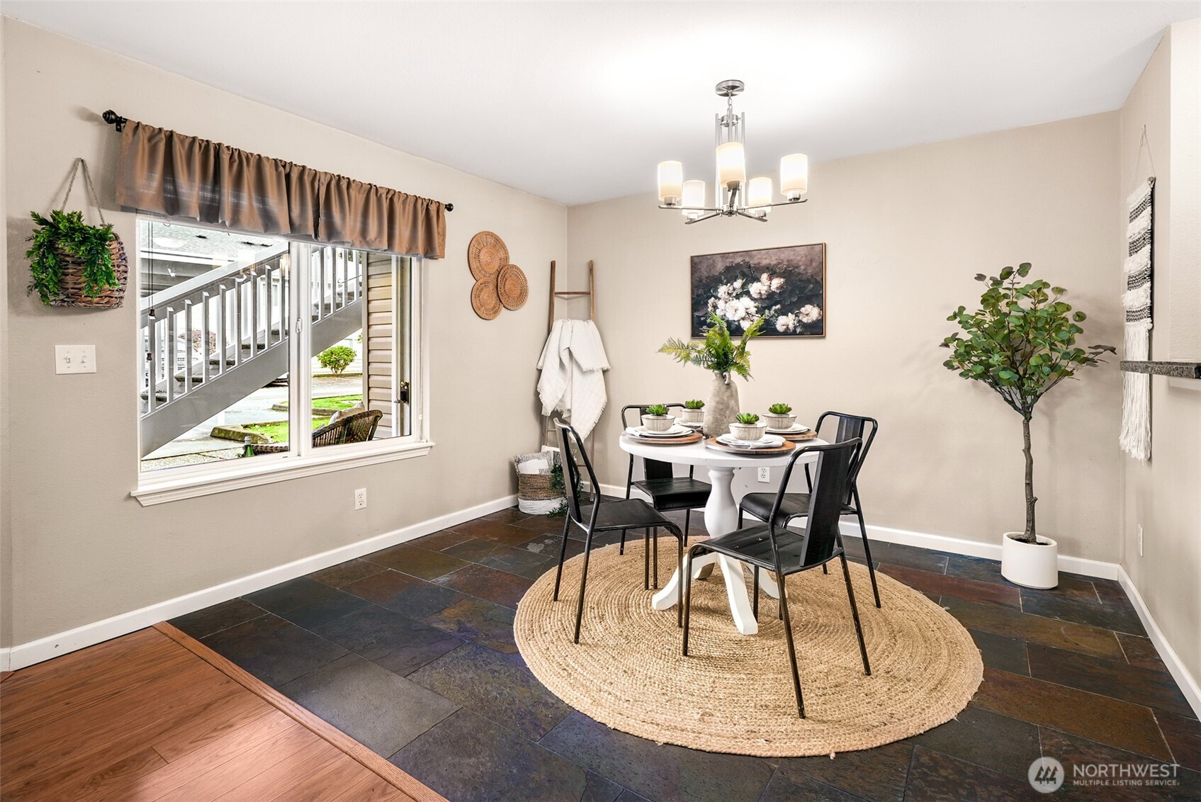 9210 Market Place #D104, Lake Stevens, WA 98258