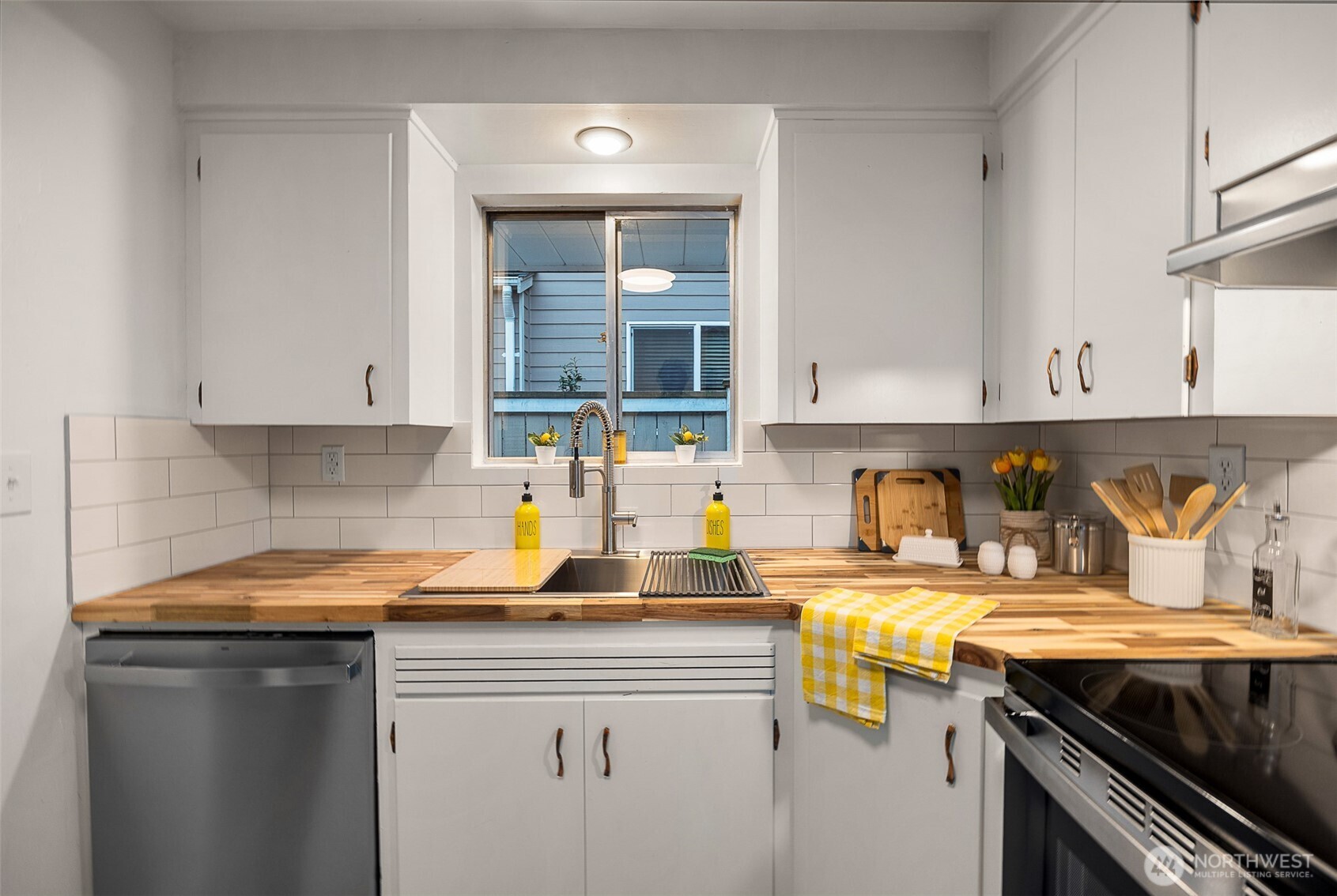 2108 Summit Avenue #3, Everett, WA 98201