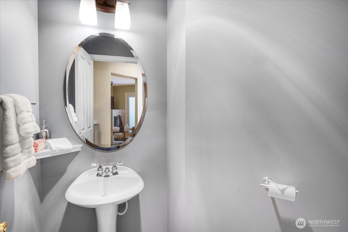 8500 Main Street #F212, Edmonds, WA 98026-6954