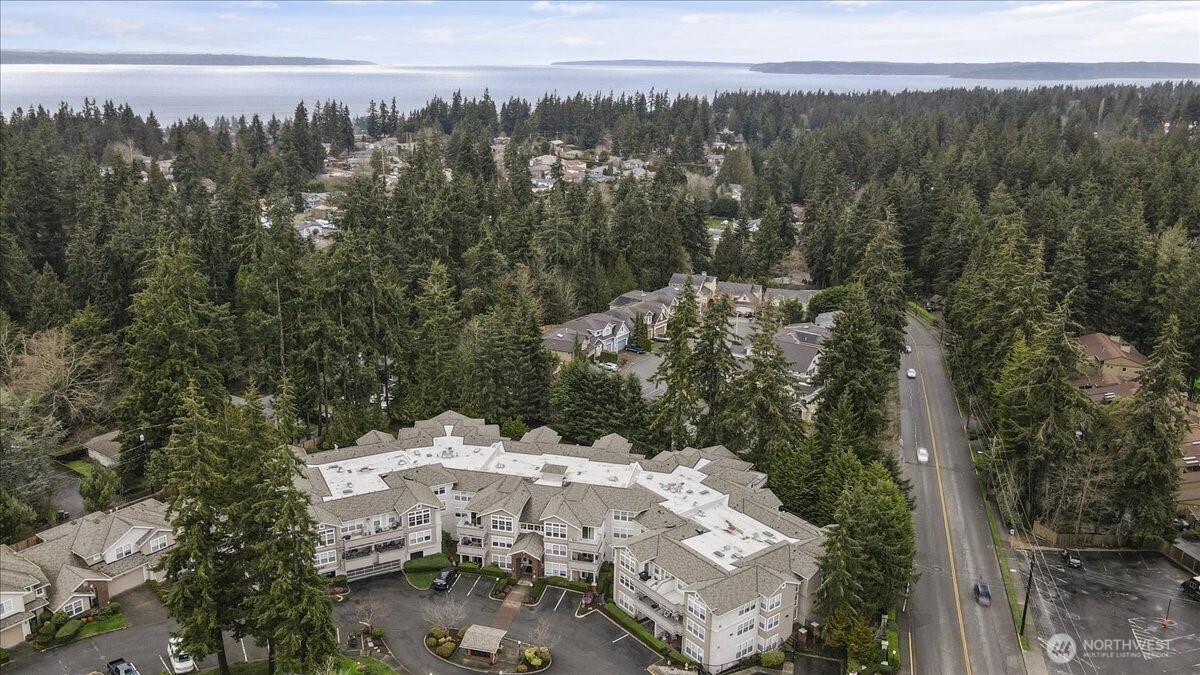 8500 Main Street #F212, Edmonds, WA 98026-6954