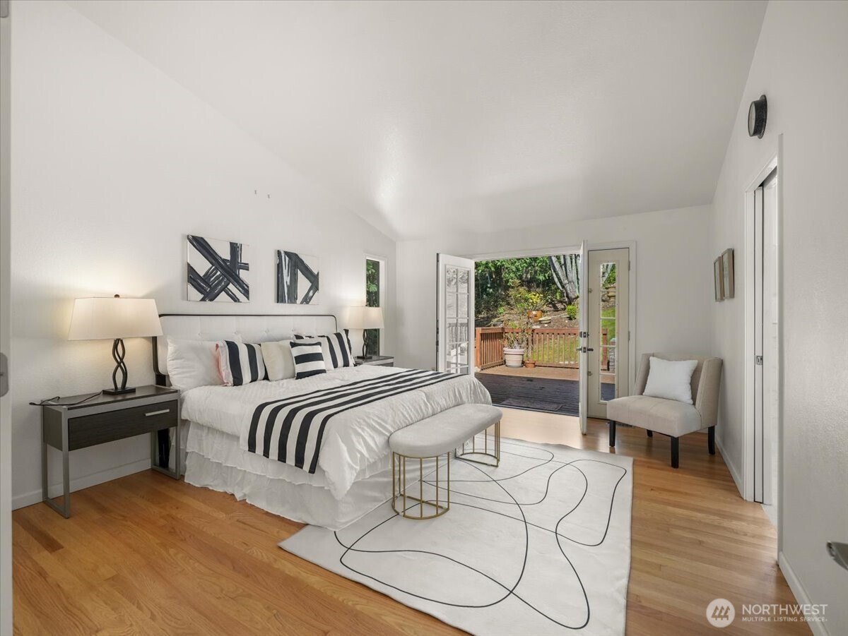 14812 SE 62nd Court , Bellevue, WA 98006