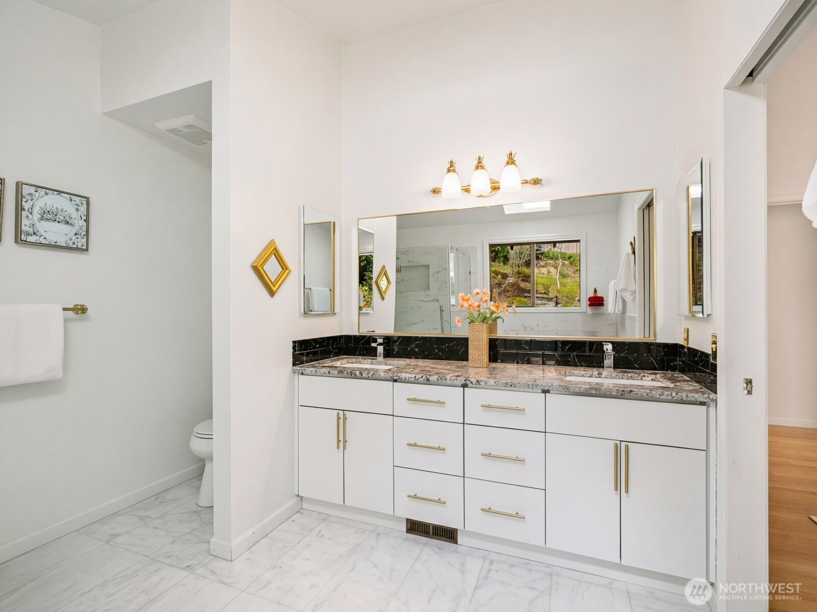 14812 SE 62nd Court , Bellevue, WA 98006