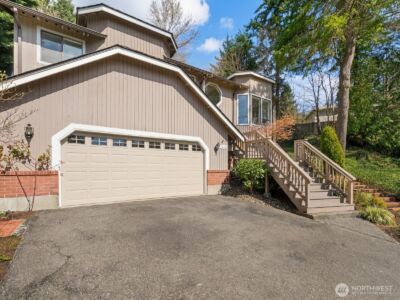14812 SE 62nd Court , Bellevue, WA 98006 - Photo 2
