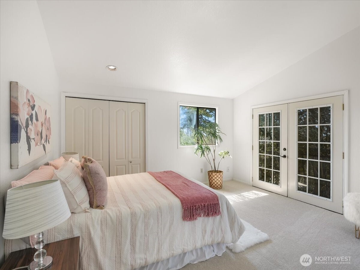 14812 SE 62nd Court , Bellevue, WA 98006