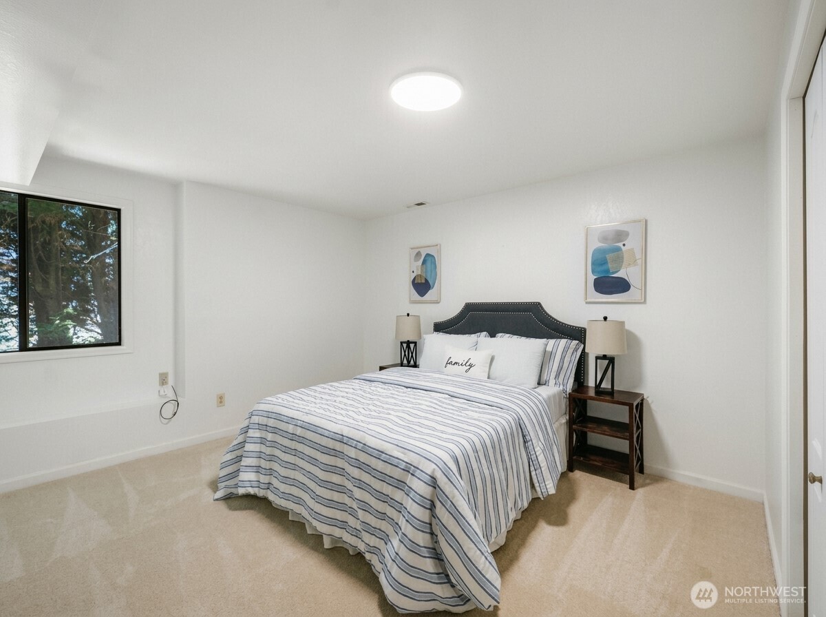 14812 SE 62nd Court , Bellevue, WA 98006