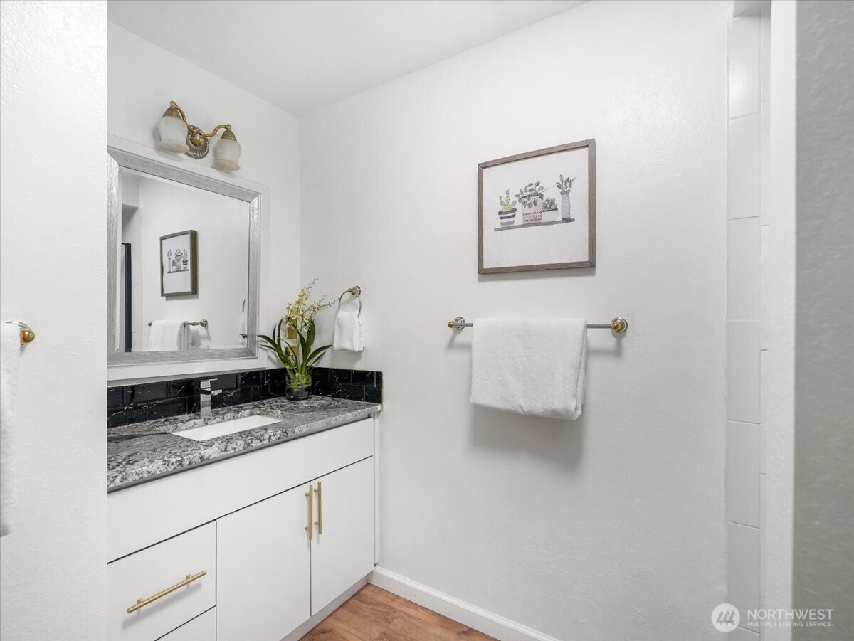 14812 SE 62nd Court , Bellevue, WA 98006