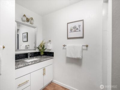 14812 SE 62nd Court , Bellevue, WA 98006 - Photo 32