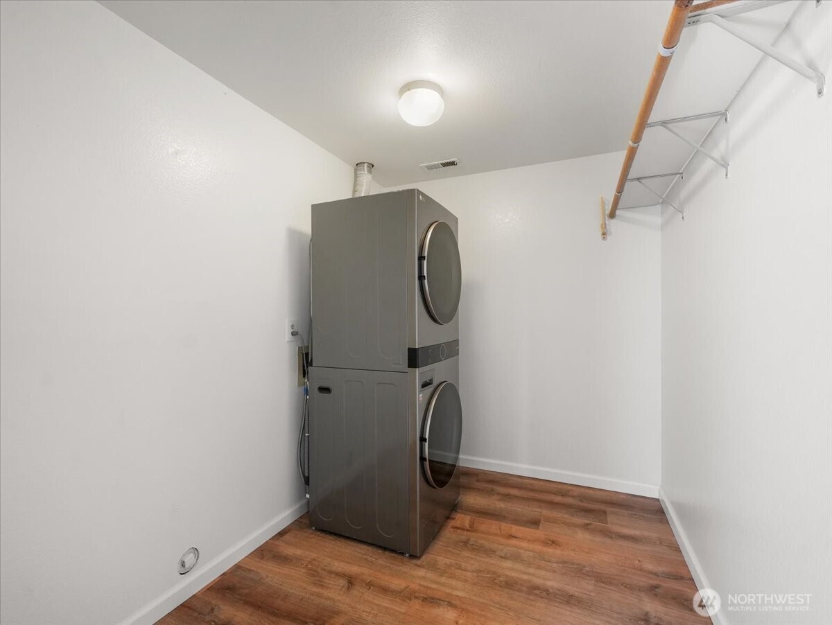 14812 SE 62nd Court , Bellevue, WA 98006