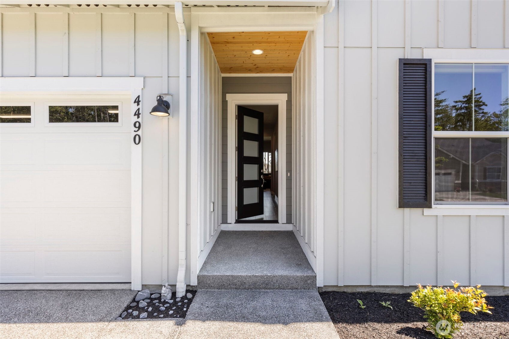 4490 Albatross Street , Port Townsend, WA 98368