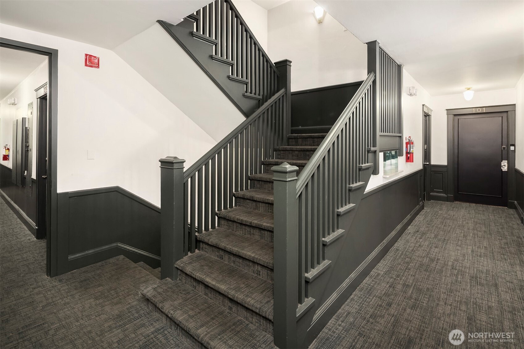 2132 5th Avenue #008, Seattle, WA 98121