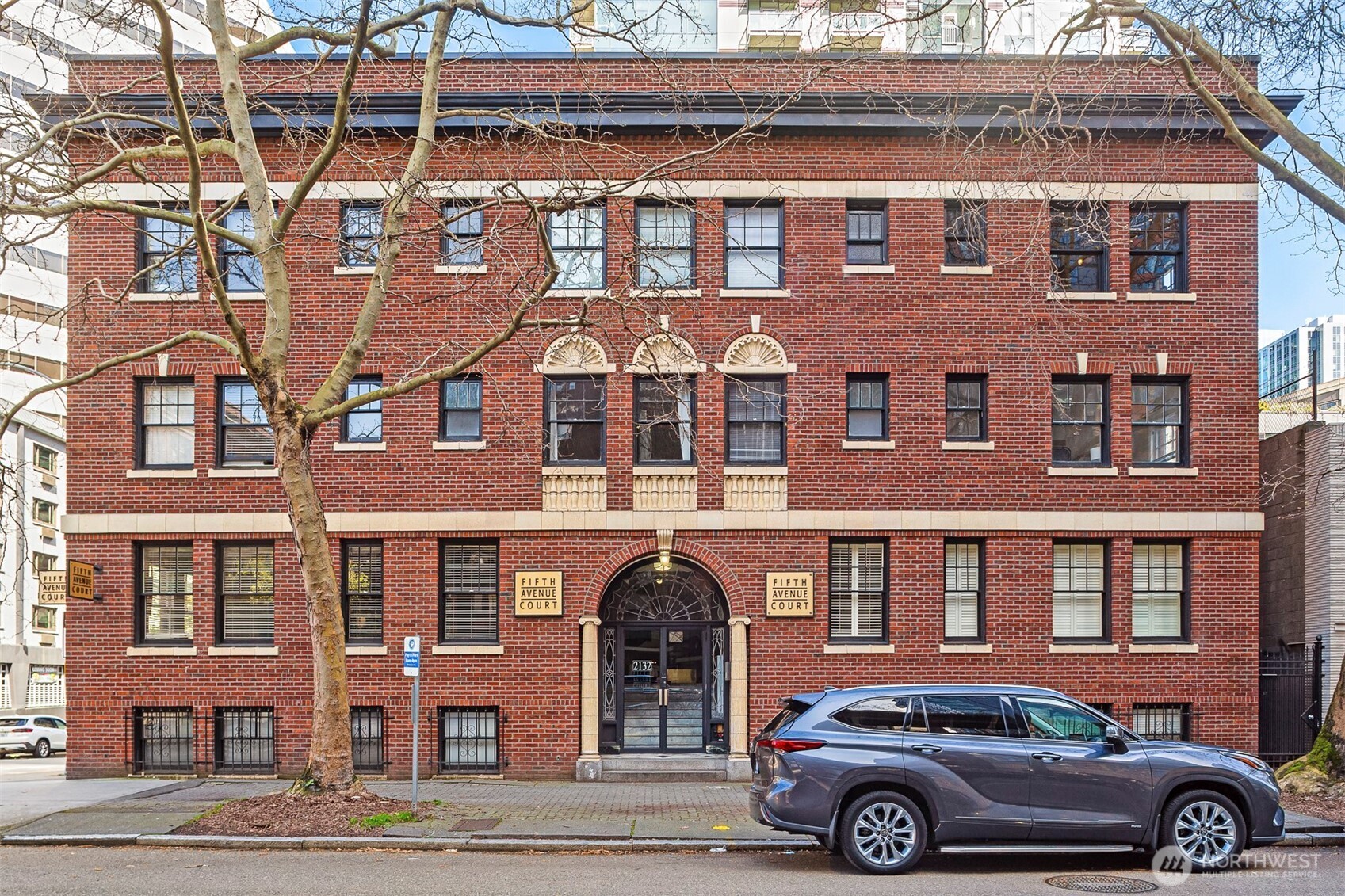 2132 5th Avenue #008, Seattle, WA 98121