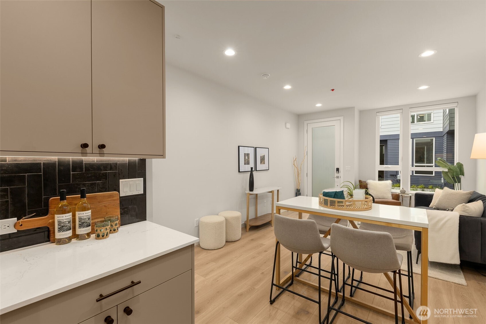 8045 F Mary Avenue NW, Seattle, WA 98117