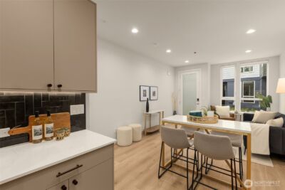 8045 F Mary Avenue NW, Seattle, WA 98117 - Photo 9